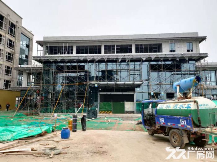 出租出售咸阳秦汉新城标准化厂房-图3